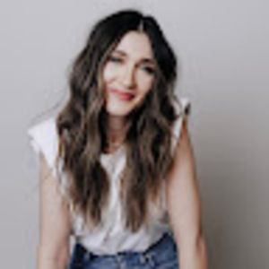 Meet your Posher, Whitney